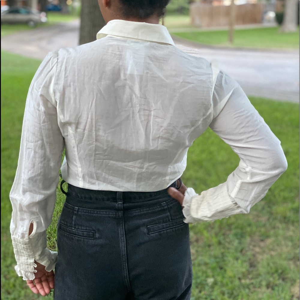 Zara Basic blouse - Picture 2 of 2